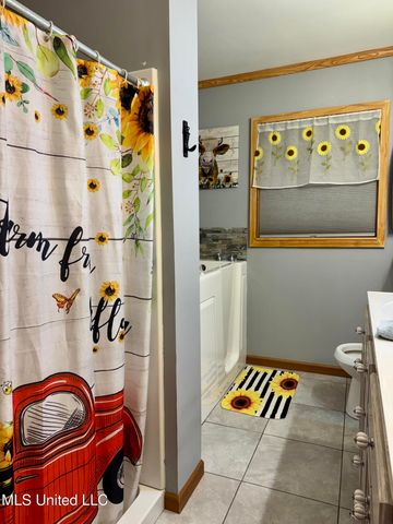 121 Hensley Road, Natchez, MS 39120