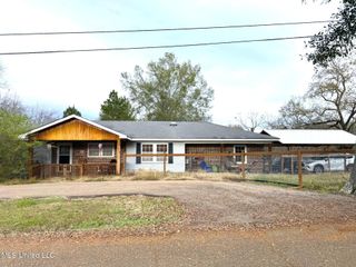 121 Hensley Road, Natchez, MS 39120