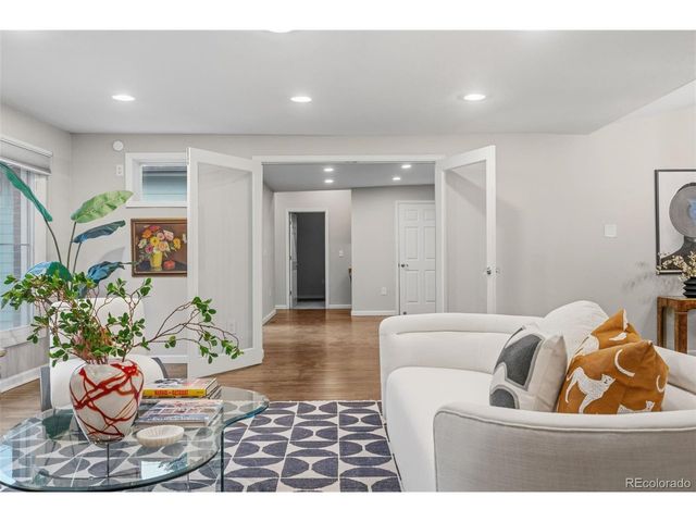 1670 Zenobia St, Denver, CO 80204
