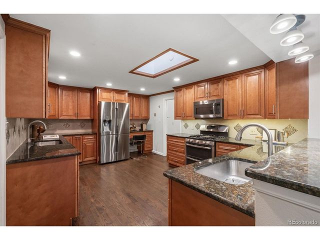 1670 Zenobia St, Denver, CO 80204