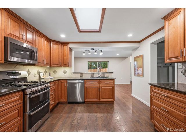 1670 Zenobia St, Denver, CO 80204