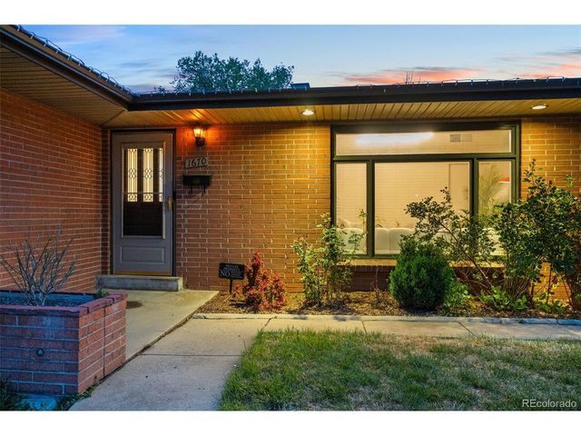 1670 Zenobia St, Denver, CO 80204
