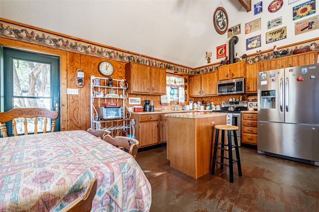 1009 County Road 306a, Rainbow, TX 76077