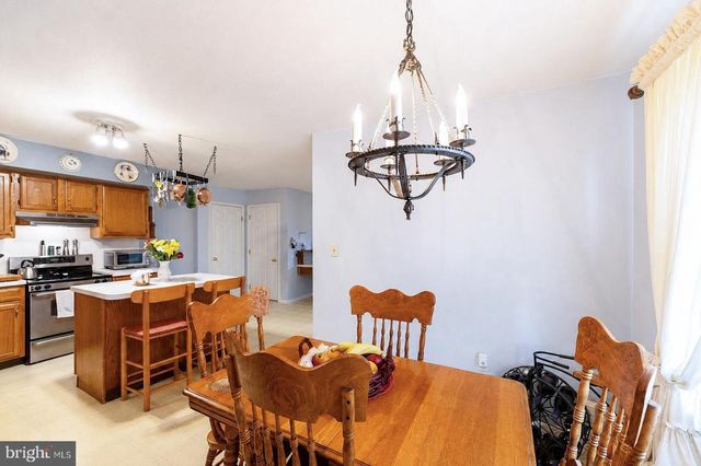 7 GALIE WAY, Royersford, PA 19468