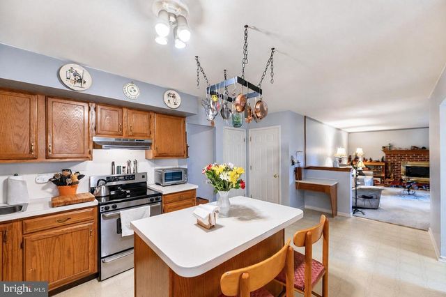 7 GALIE WAY, Royersford, PA 19468