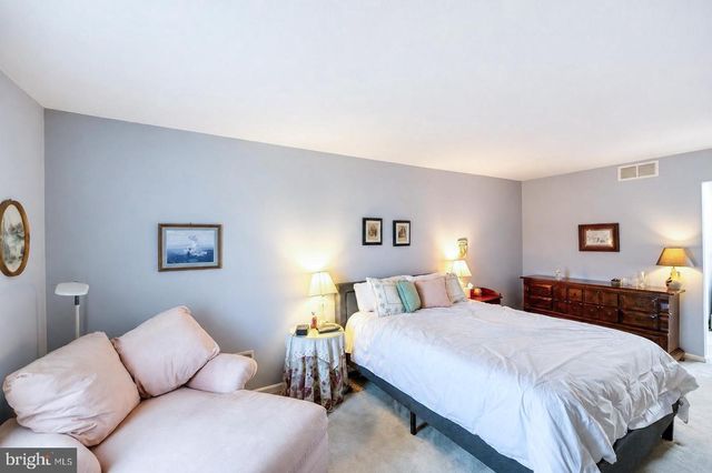 7 GALIE WAY, Royersford, PA 19468