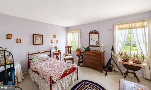 7 GALIE WAY, Royersford, PA 19468