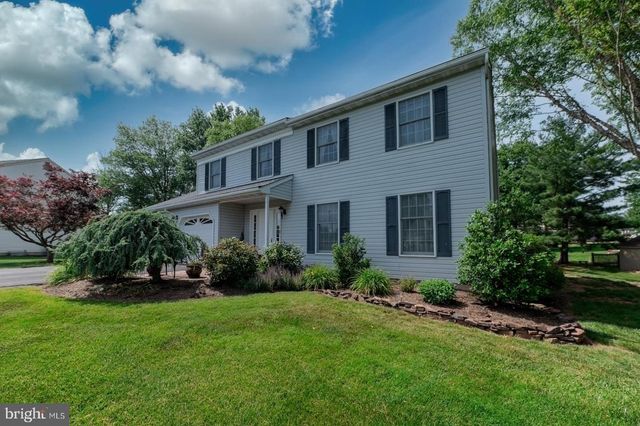 7 GALIE WAY, Royersford, PA 19468