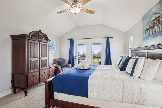 18423 Shaman Drive, Galveston, TX 77554