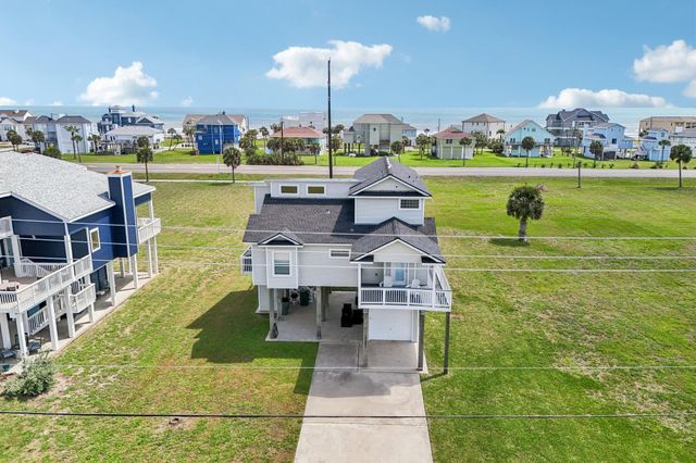 18423 Shaman Drive, Galveston, TX 77554