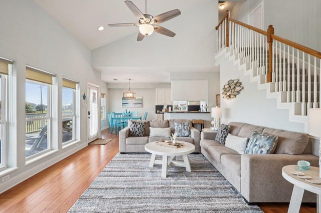 18423 Shaman Drive, Galveston, TX 77554