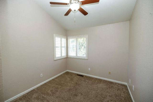 1045 Cedar Ridge Dr, Turlock, CA 95382