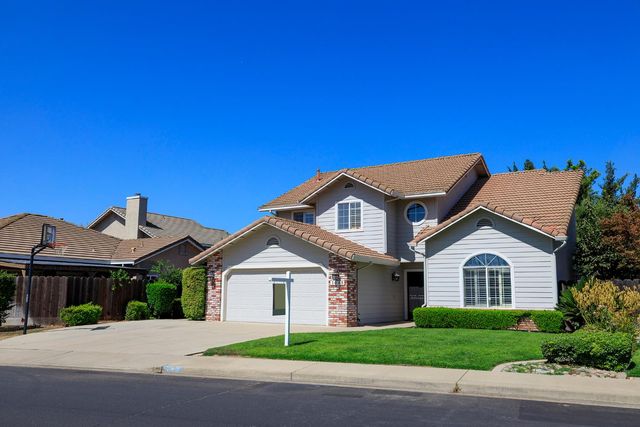 1045 Cedar Ridge Dr, Turlock, CA 95382