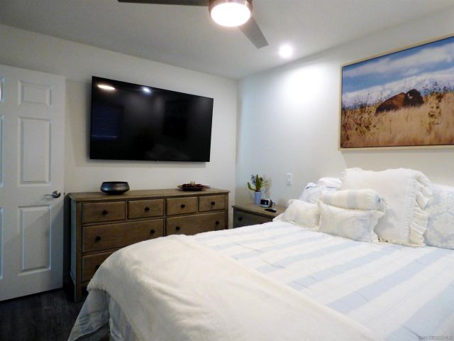 1115 Pearl Street 6, La Jolla, CA 92037