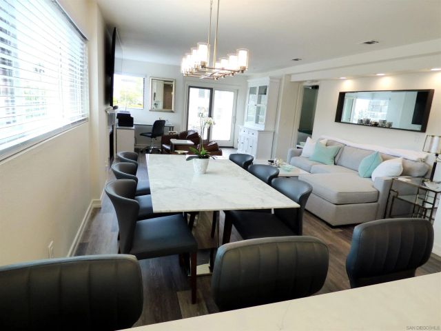 1115 Pearl Street 6, La Jolla, CA 92037