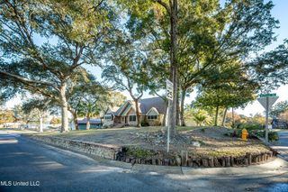446 Melissa Drive, Biloxi, MS 39531