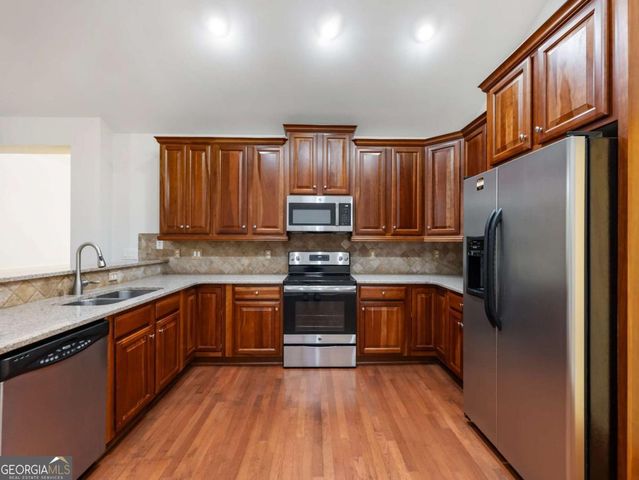 2623 Grapevine Circle 602, Cumming, GA 30041
