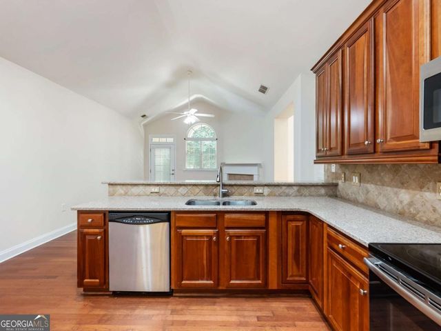 2623 Grapevine Circle 602, Cumming, GA 30041