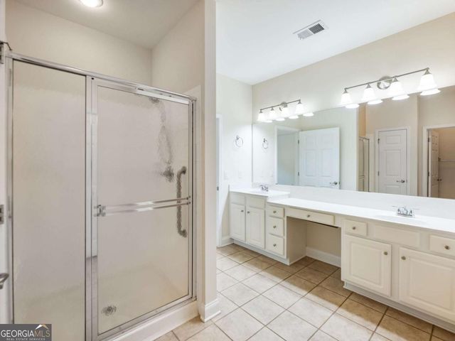 2623 Grapevine Circle 602, Cumming, GA 30041