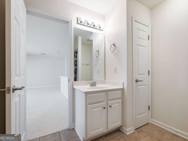 2623 Grapevine Circle 602, Cumming, GA 30041