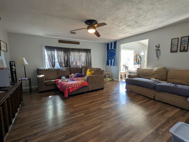 18189 State Road 331, Tippecanoe, IN 46570