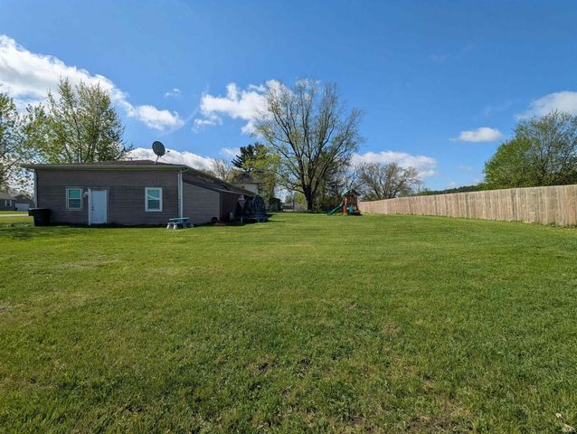 18189 State Road 331, Tippecanoe, IN 46570