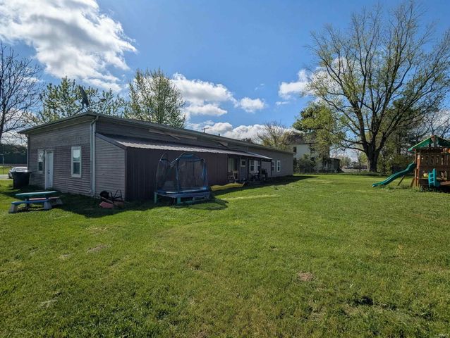 18189 State Road 331, Tippecanoe, IN 46570