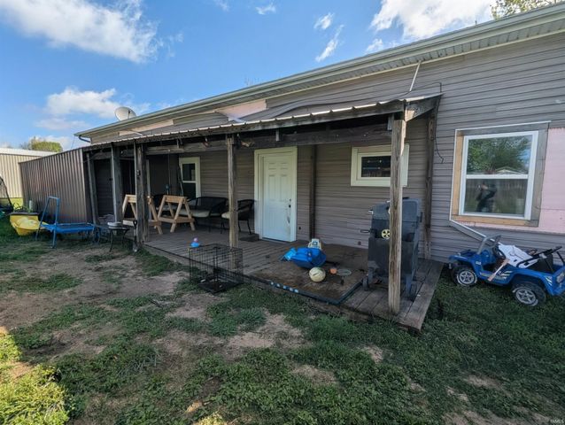 18189 State Road 331, Tippecanoe, IN 46570