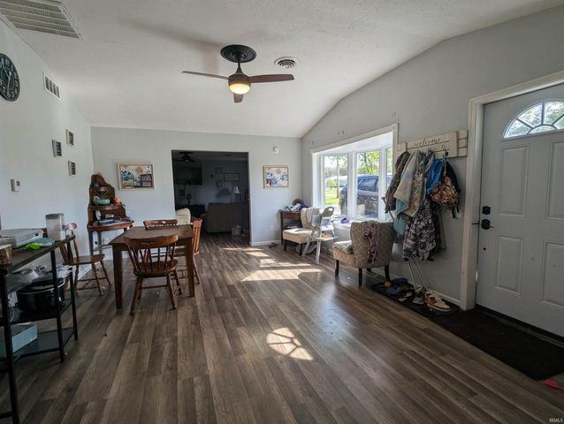 18189 State Road 331, Tippecanoe, IN 46570