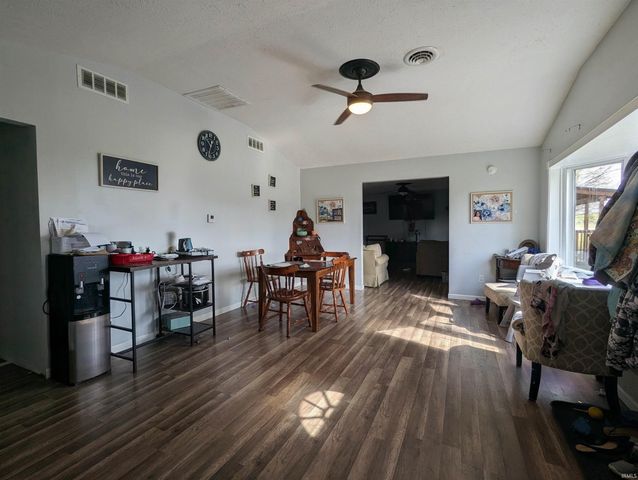 18189 State Road 331, Tippecanoe, IN 46570