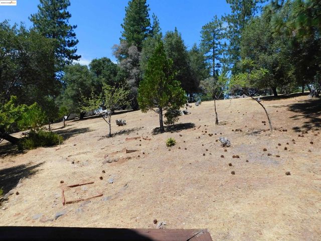 20704 Point View, Groveland, CA 95321