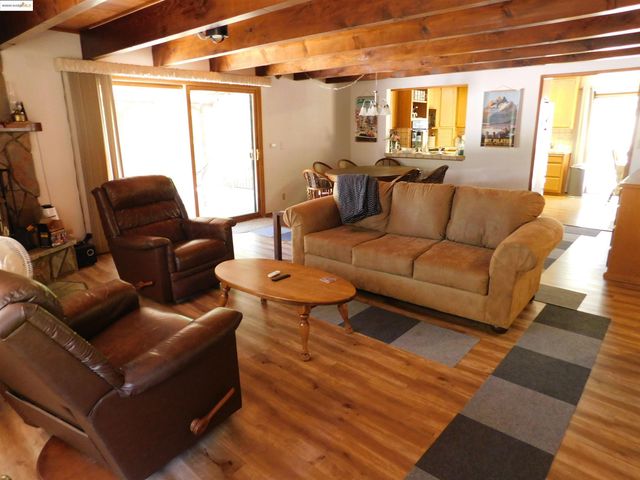 20704 Point View, Groveland, CA 95321