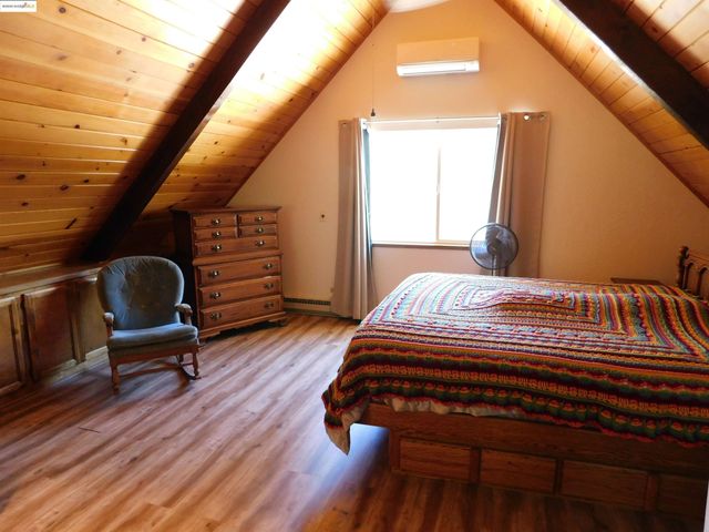 20704 Point View, Groveland, CA 95321