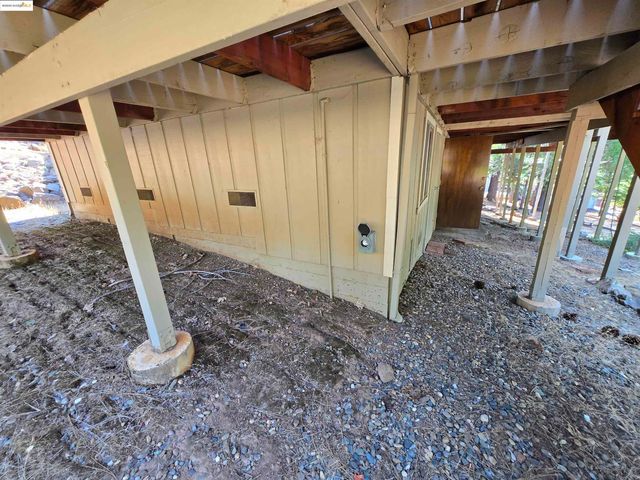 20704 Point View, Groveland, CA 95321