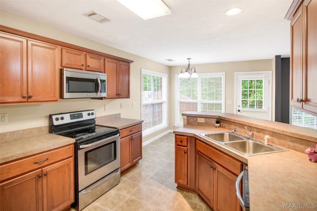 1975 Regent Road, Prattville, AL 36066