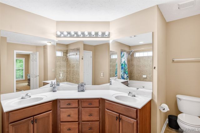1975 Regent Road, Prattville, AL 36066