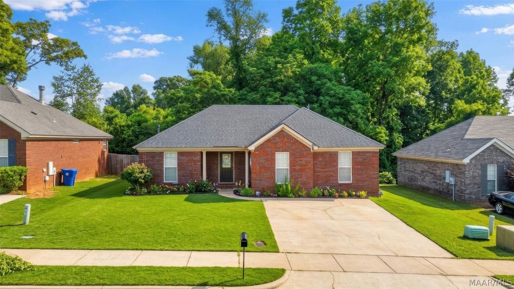 1975 Regent Road, Prattville, AL 36066