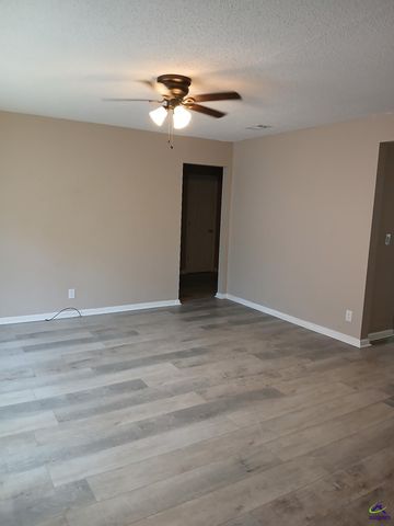 88 Knollwood Road, Dry Branch, GA 31020