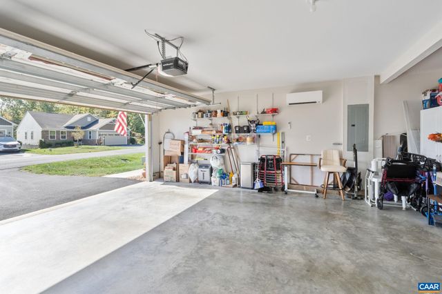 27 PINE KNOT DR, Palmyra, VA 22963