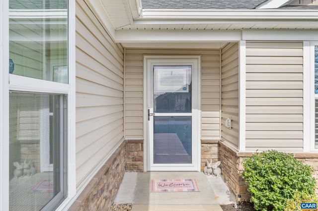 27 PINE KNOT DR, Palmyra, VA 22963