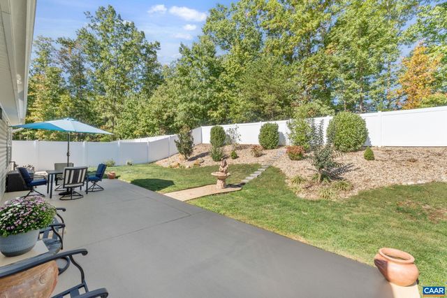 27 PINE KNOT DR, Palmyra, VA 22963