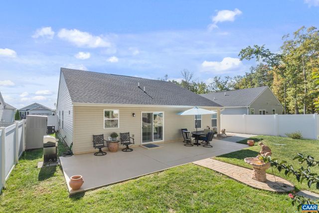 27 PINE KNOT DR, Palmyra, VA 22963