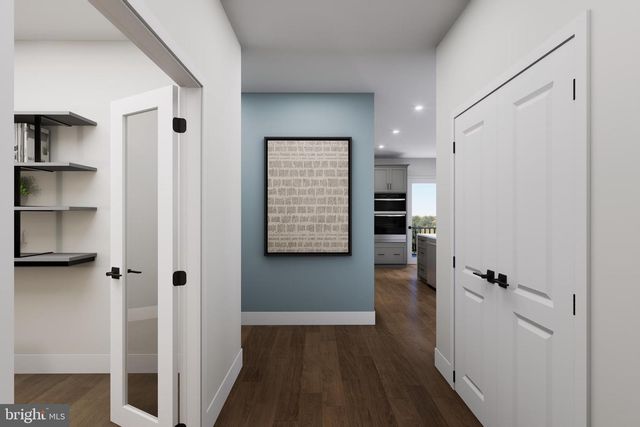 1121 FORTUNE TER #504, Potomac, MD 20854