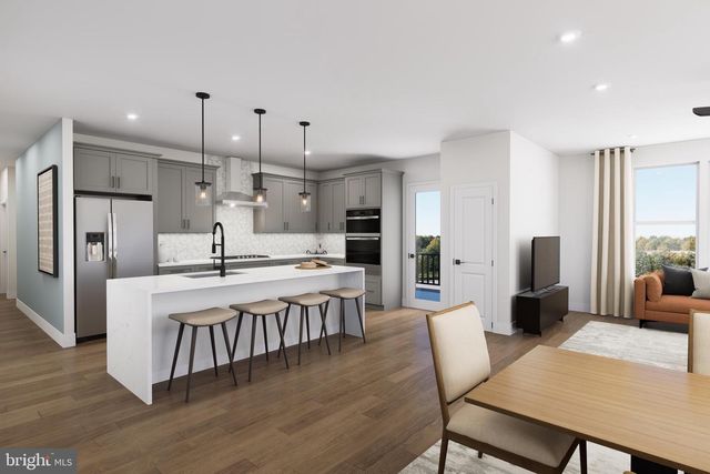 1121 FORTUNE TER #504, Potomac, MD 20854