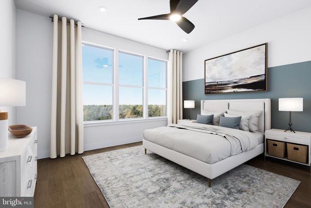 1121 FORTUNE TER #504, Potomac, MD 20854