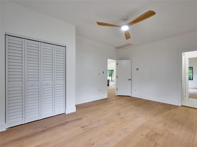 5209 2ND AVENUE N, St Petersburg, FL 33710