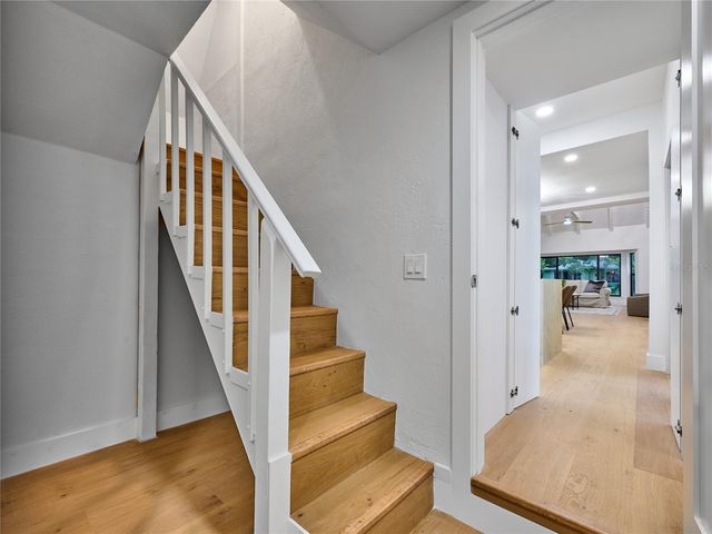 5209 2ND AVENUE N, St Petersburg, FL 33710