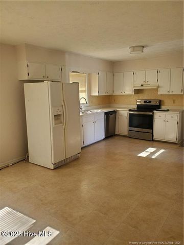 711 Goodyear Drive, Spring Lake, NC 28390
