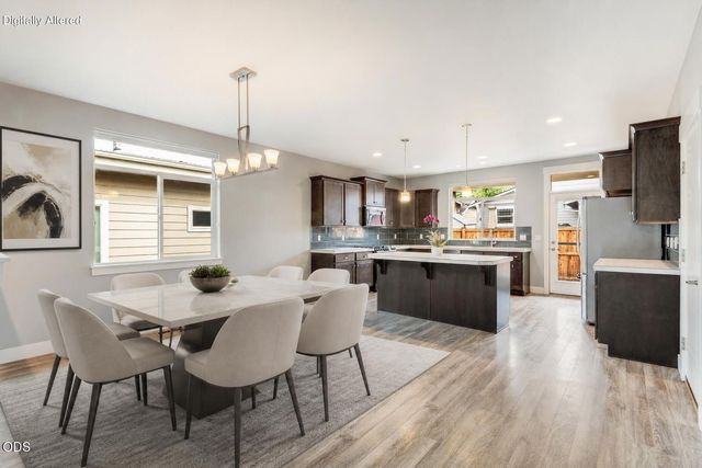 2801 NE Great Horned Place, Bend, OR 97701
