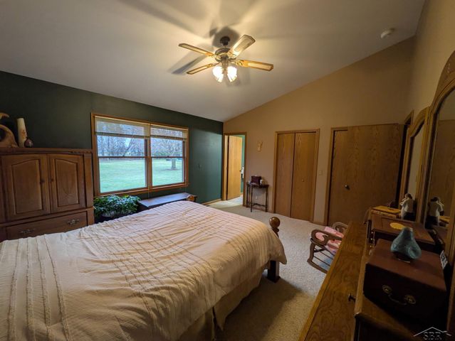 4686 N Thomas Road, Thomas Twp, MI 48623